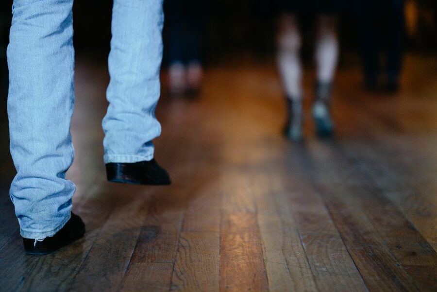 Nashville: Line Dancing Class with Keepsake Video - Country classics, current hits, and a proper workout