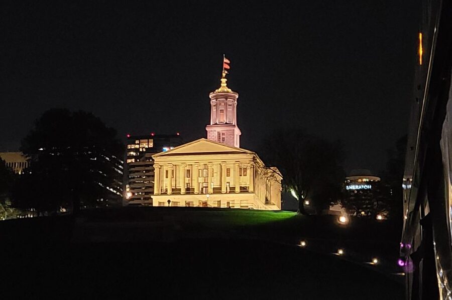 Nashville: Music City Nighttime Trolley Tour - Who should book this nighttime trolley tour?