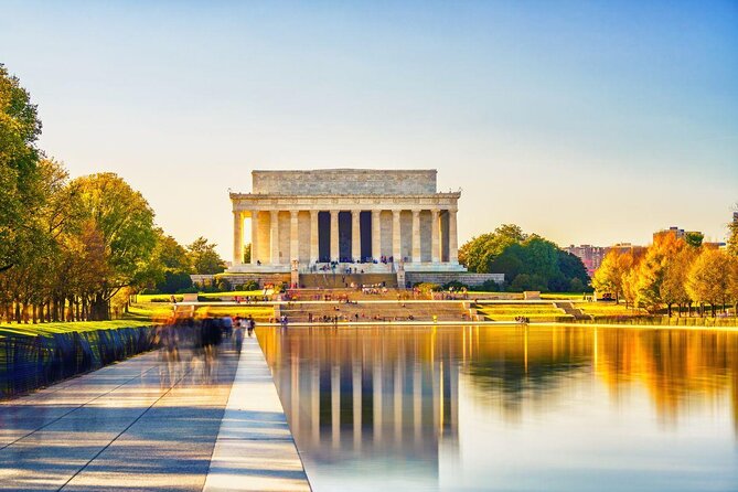 National Mall Monuments Night Tour with 10+ Stops, Entry Tickets - The Capitol stop gives the evening a strong start