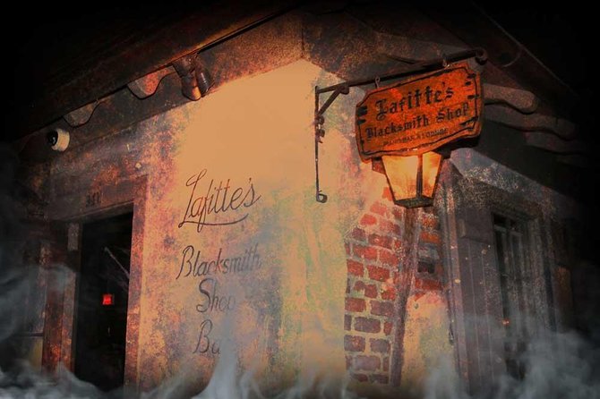New Orleans Adults-Only Ghost, Voodoo and Vampire Tour - The vampire story begins the evening