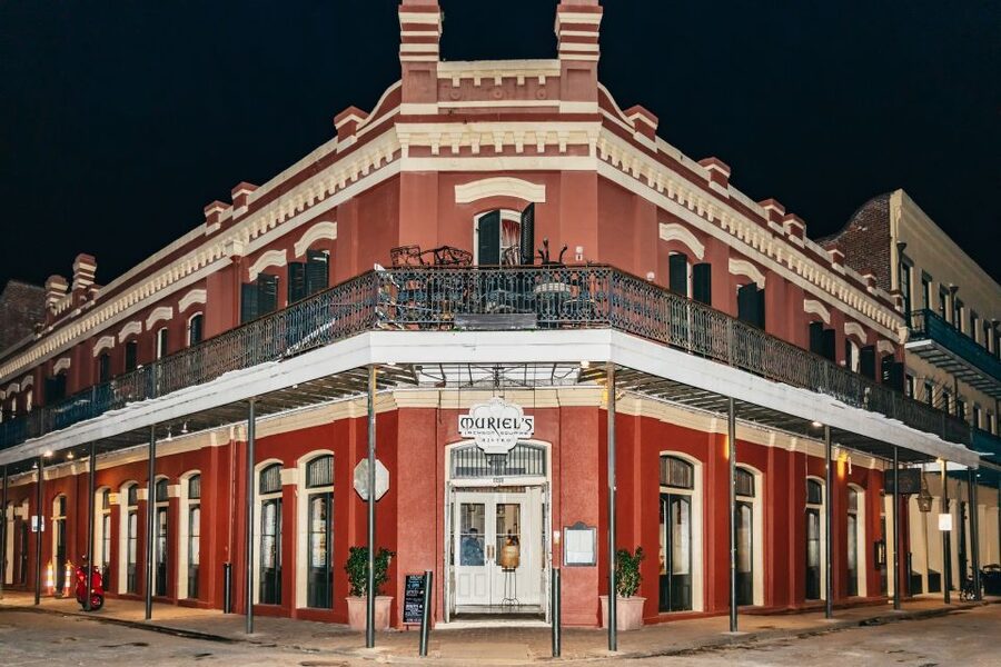 New Orleans: French Quarter Ghost Tour with Interior Visit - Two hours, frequent stops, and a changing route