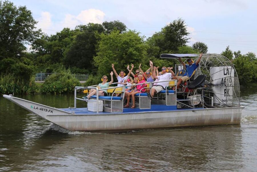 New Orleans: High Speed 16 Passenger Airboat Ride - Alligators, birds, and the luck factor