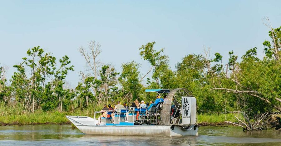 New Orleans: High Speed 9 Passenger Airboat Tour - Key points to know before you book