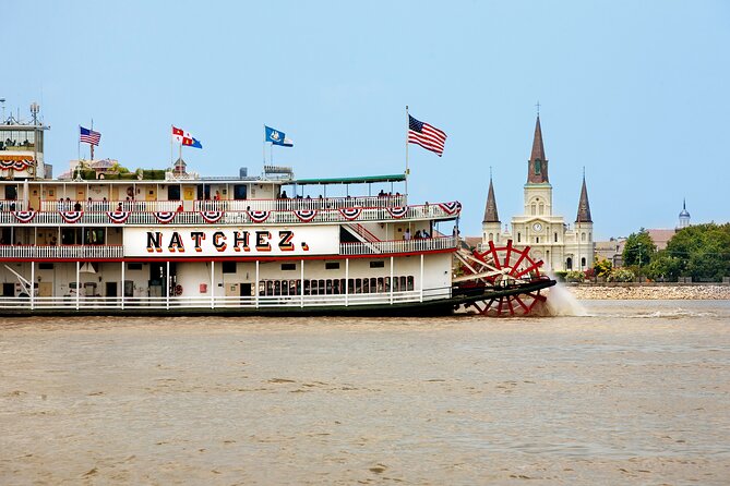 New Orleans Steamboat Natchez Jazz Cruise - Drinks, seating, and comfort