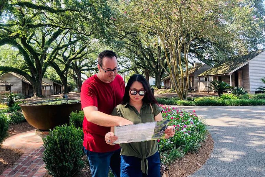New Orleans: Swamp Boat Ride & Oak Alley Plantation Tour - Practical details before you reserve