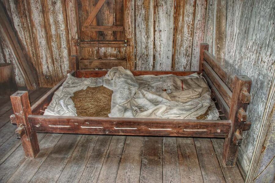 New Orleans: Whitney Plantation Tour with Transportation - Who should book this Whitney Plantation tour?