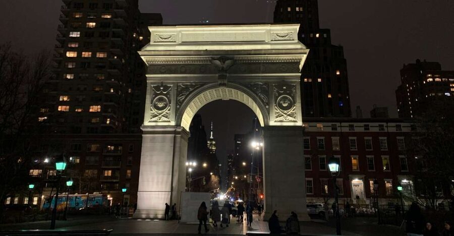 New York City: Gangsters and Ghosts 2-Hour Walking Tour - Little Italy, old restaurants, and the five Mafia families
