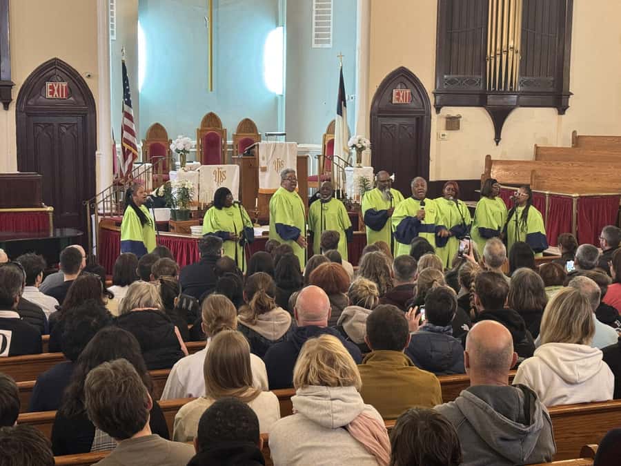 New York City: Harlem Gospel Live Music Concert - Why this Harlem concert feels different from a standard show