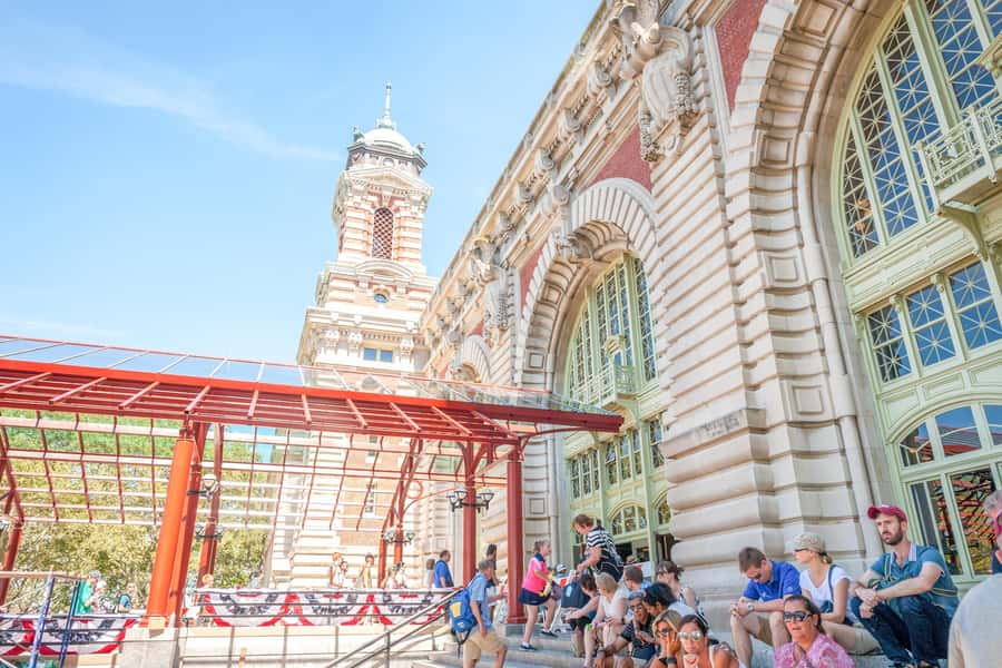 New York City: Statue of Liberty & Ellis Island with Ferry - How long to allow and when to go