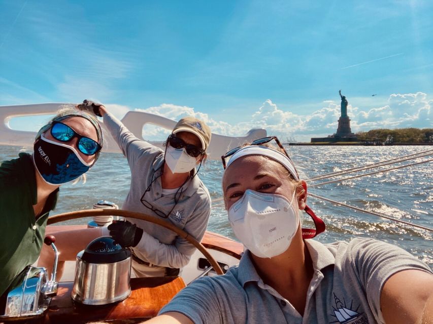 New York City: Sunset Sail Aboard a Schooner - From Chelsea Piers to the lower Hudson