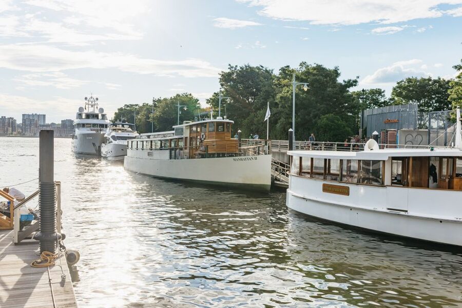 New York City: Sunset Yacht Cruise - The route from Battery Park to the Statue of Liberty
