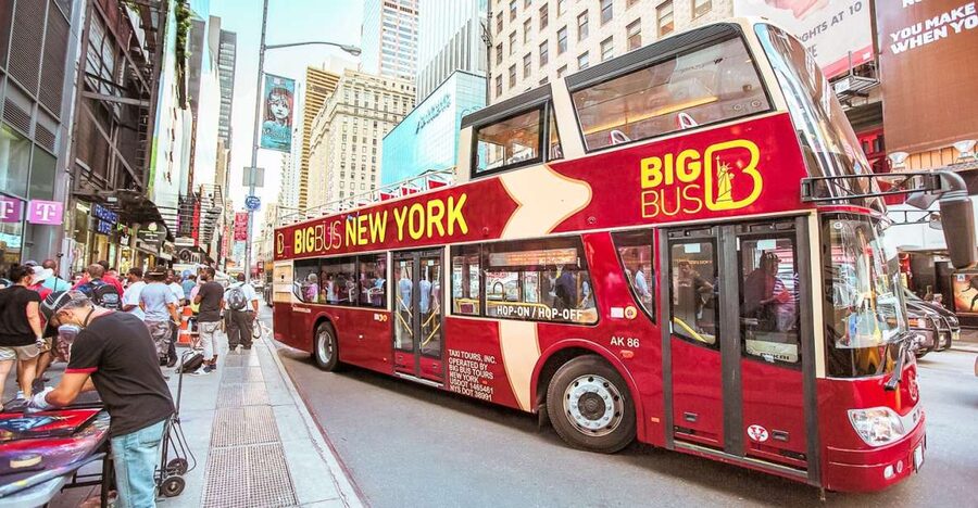 New York: Hop-on Hop-off Sightseeing Tour by Open-top Bus - Why this bus works well on a first day in New York