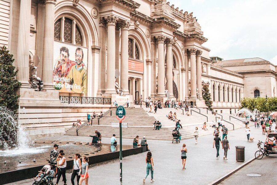 New York: Hop-on Hop-off Sightseeing Tour by Open-top Bus - What $44 buys you, and when a longer ticket makes sense