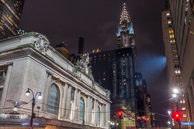 New York Night Tour: Open Top Bus Tour by TopView® - Live guide, audio commentary, and the sound problem