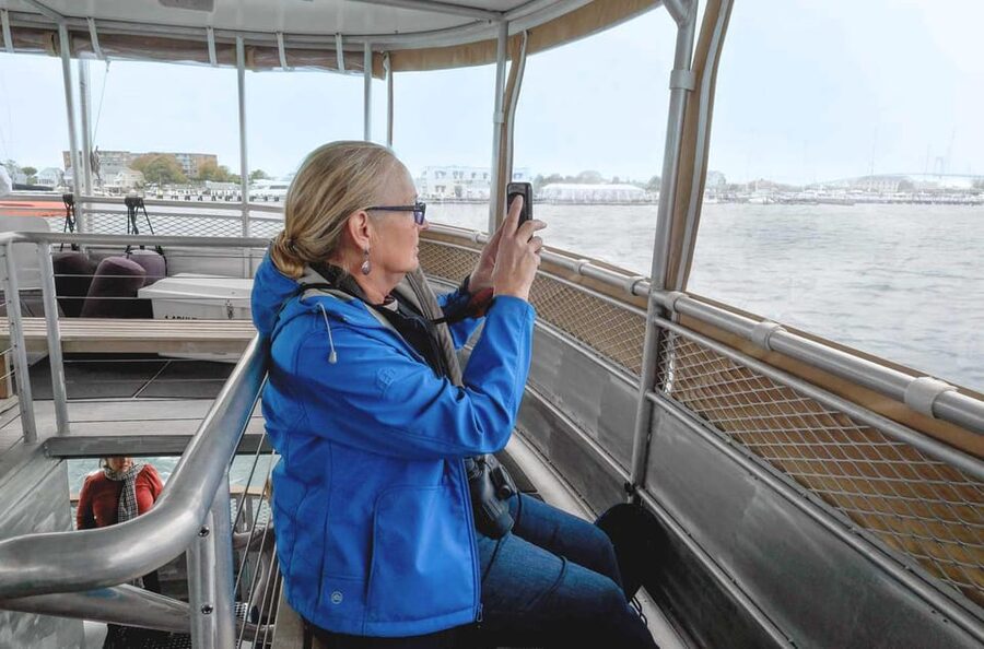 Newport, Rhode Island: Scenic Narragansett Bay Cruise - The value of $40 for 75 minutes