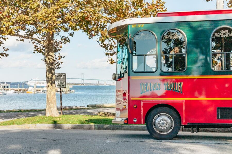 Newport: Scenic Trolley Tour - The Breakers, Marble House, and Rosecliff
