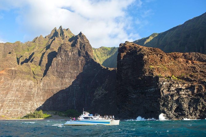 Ni'ihau and Na Pali Coast Snorkel Boat Tour - Is the $361.31 price fair?