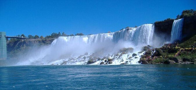 Niagara Falls Canadian Side Tour and Maid of the Mist Boat Ride Option - A full view of Niagara Falls in one half-day
