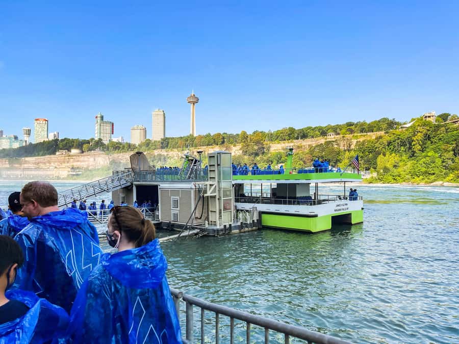 Niagara Falls, NY: Maid of the Mist Boat & Falls Sightseeing - The sights between Hennepin Rock and Prospect Point