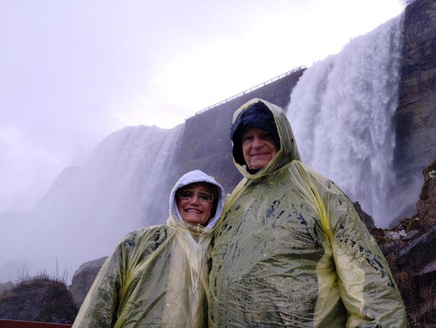 Niagra Falls, USA Side: Boat, Cave and Shuttle pass Tour - Who will get the most from this tour