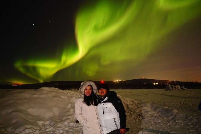 Northern Lights (Aurora Borealis Viewing) Chasing with Photography in Fairbanks - The photography service and what you receive