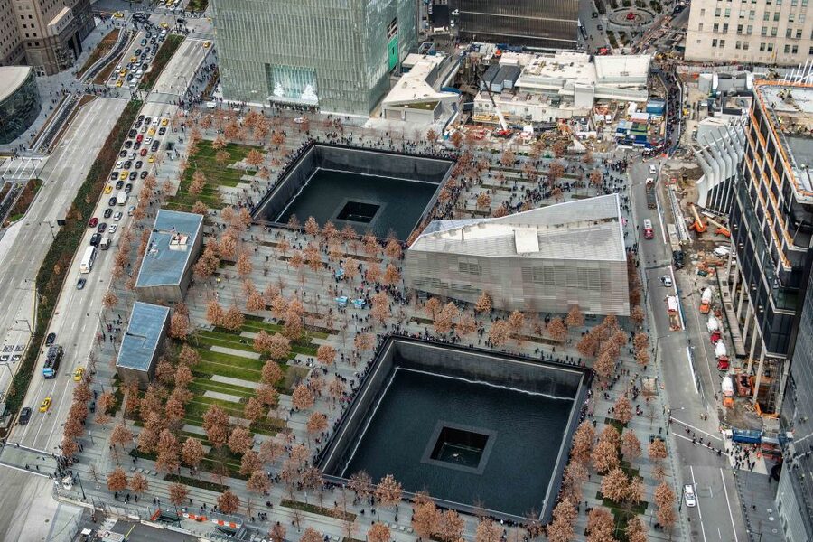 NYC: 9/11 Memorial Tour and Optional Observatory Ticket - Meeting at the Oculus and finding your group