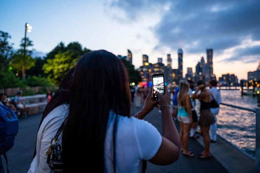 NYC at Night: 3-Hour Luxury Bus Tour of Top Highlights - The bridge crossing leads to the night’s best view