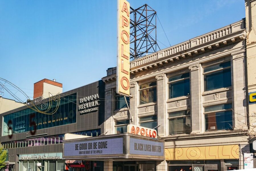 NYC: Brooklyn, Bronx, Queens Sightseeing Bus Tour - Harlem and the Apollo Theater