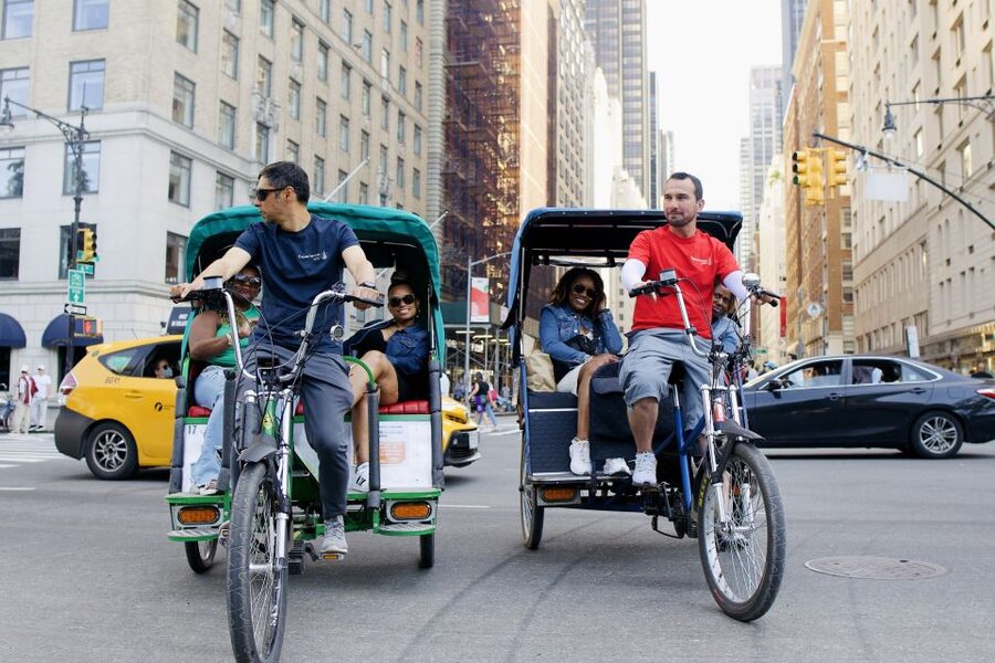 NYC: Central Park Celebrity Homes & Film Spots Pedicab Tour - Bow Bridge and the best photo stops