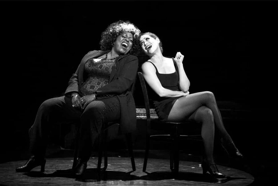 NYC: Chicago the Musical on Broadway - A tale of fame, crime, and public attention