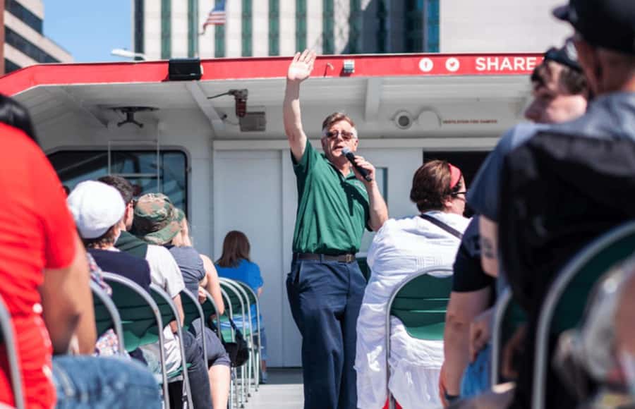 NYC: Circle Line 1-Hr Statue of Liberty Skip-The-Line Cruise - Getting to Pier 83 and boarding