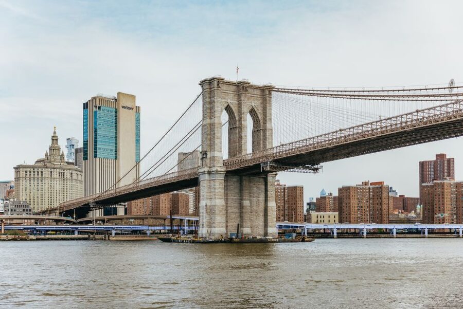 NYC: Circle Line 2.5 Hour Best of NYC Boat Cruise - Harlem, High Bridge, and the northern stretch