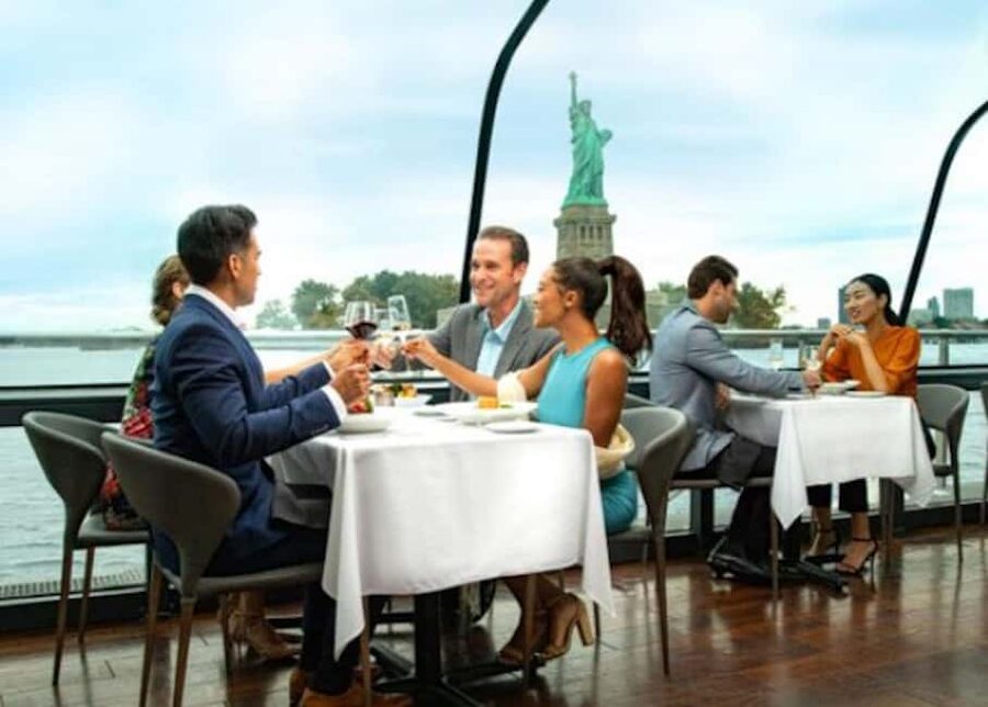 NYC: City Cruises Luxury Brunch, Lunch or Dinner Cruise - A meal with Manhattan moving past the windows