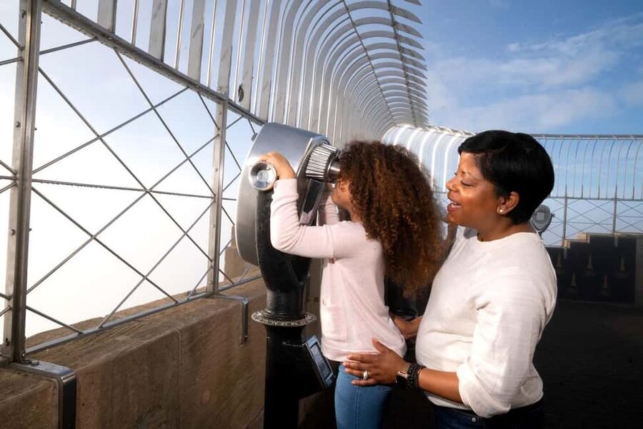 NYC: Empire State Building Tickets - Observatory & Museum - Who will enjoy this most
