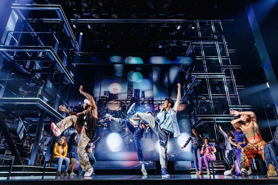 NYC: Hell's Kitchen the Musical on Broadway - What the mother-daughter story adds