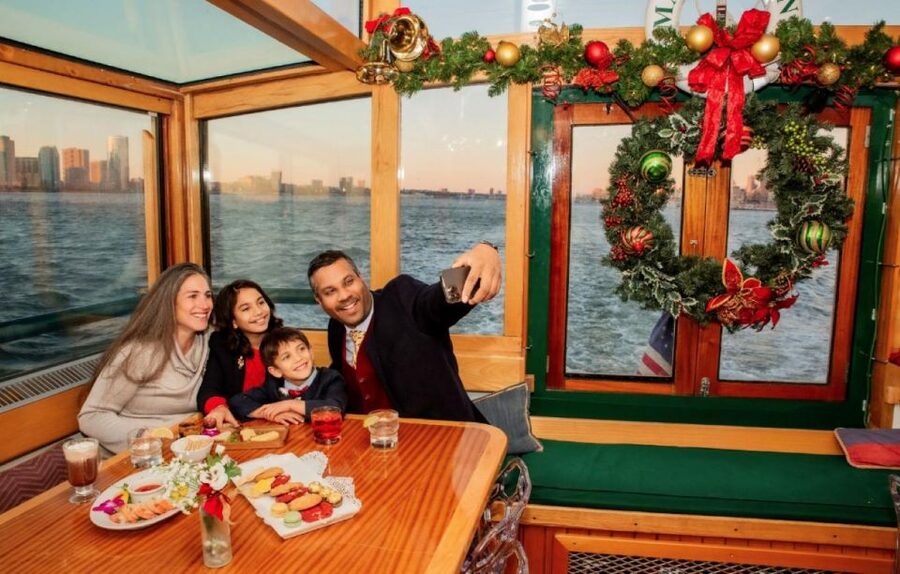 NYC: Holiday Yacht Cruise with Jazz, Cocoa & Carols - Who will enjoy this cruise most