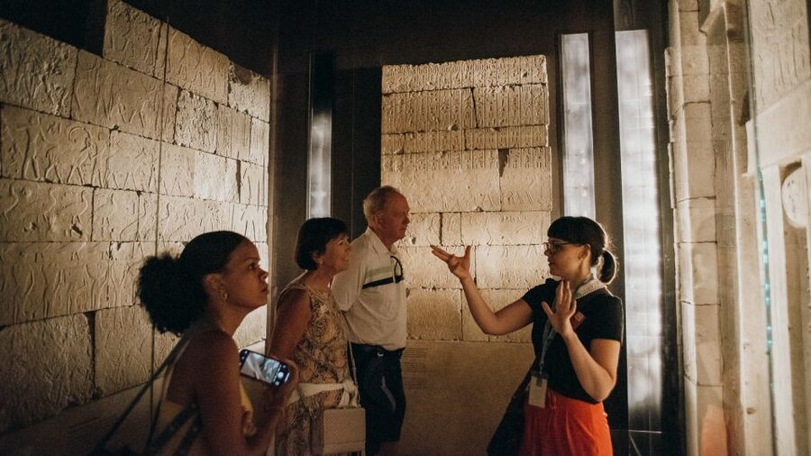 NYC: Meet the Met – Extended 3hr Small-Group Tour - Who should book this Met experience?