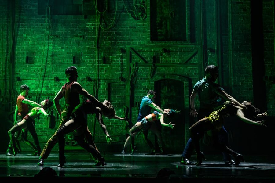NYC: Moulin Rouge! the Musical on Broadway - Popular Songs Reworked Into a New Score