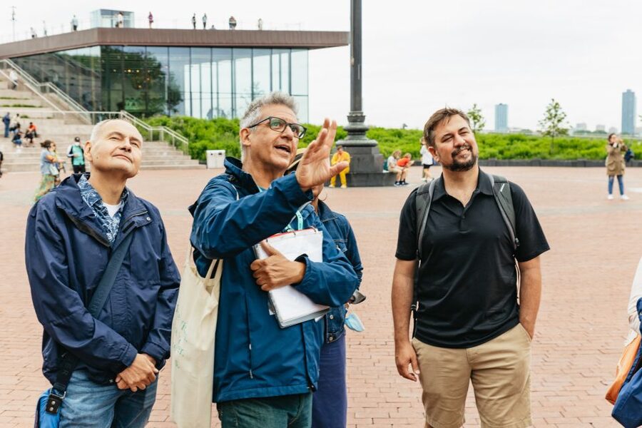 NYC: Statue of Liberty and Ellis Island Guided Tour - Who should choose this experience?