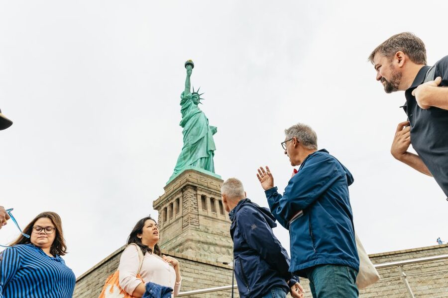 NYC: Statue of Liberty and Ellis Island Guided Tour - Starting at The Battery and Castle Clinton
