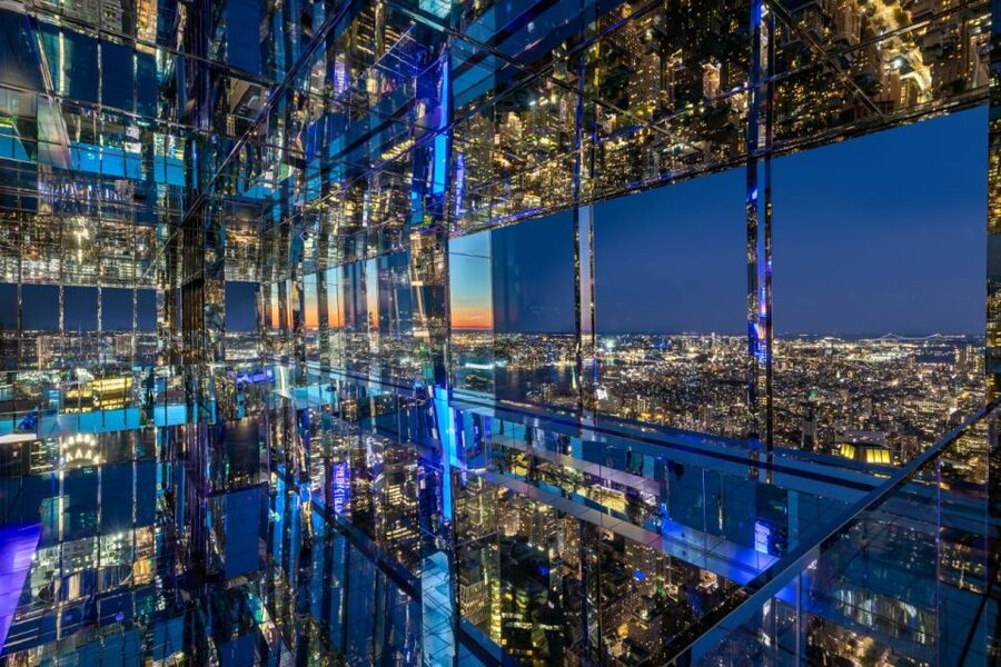 NYC: SUMMIT One Vanderbilt Tickets - LEVITATION and the glass ledges