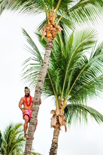 Oahu: Ka Moana Luau Dinner and Show at Aloha Tower - A buffet with familiar island flavors