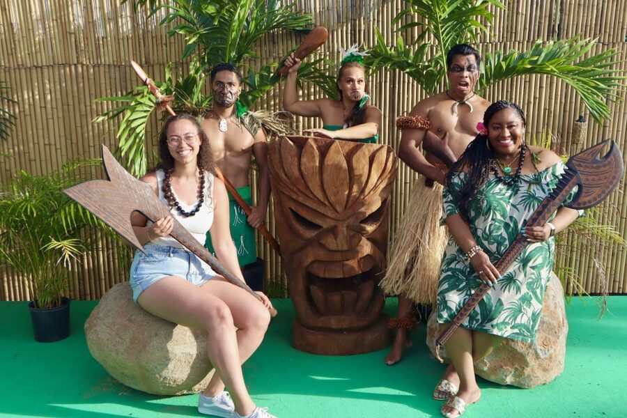 Oahu: Mauka Warriors Luau Cultural Experience with Dinner - Drinks, photos, and the small extras