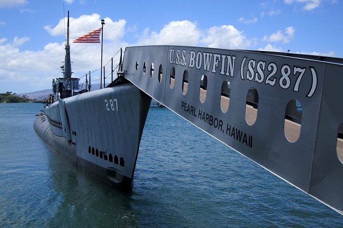 Oahu: Pearl Harbor USS Arizona Memorial & Battleship Missouri - What to bring and what to leave behind