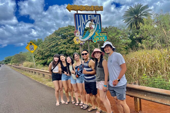 Oahu: Roundtrip Shuttle From Waikiki to Dole Plantation & Haleiwa - What the $30.25 price really includes