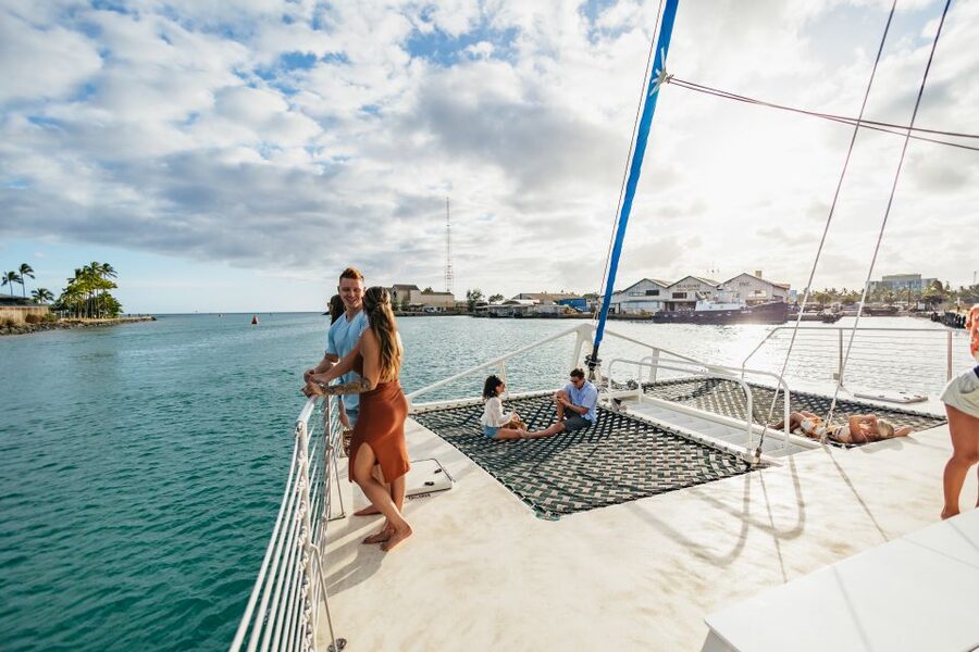 Oahu: Waikiki Sunset Catamaran Cocktail Cruise - A few practical choices before you reserve