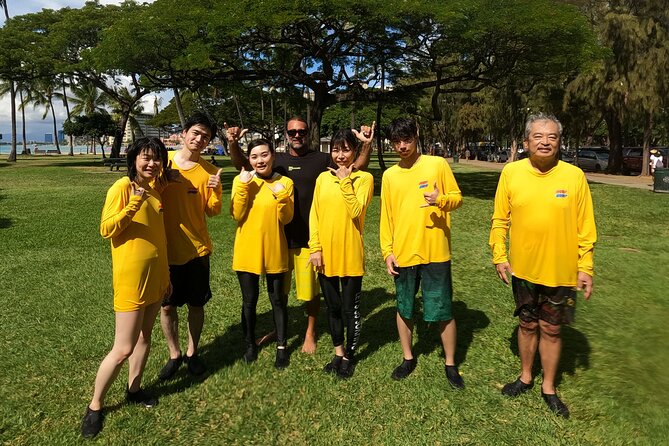 Open Group Surfing Lesson in Waikiki, Hawaii - The first 10 minutes: safety, etiquette, and board practice