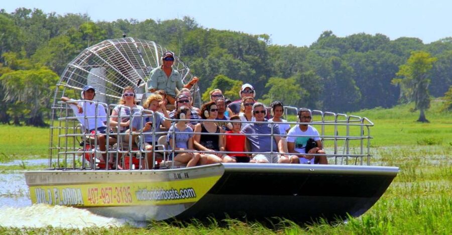 Orlando: Everglades Airboat Ride and Wildlife Park Ticket - Alligator shows, bird exhibits, and extra things to see