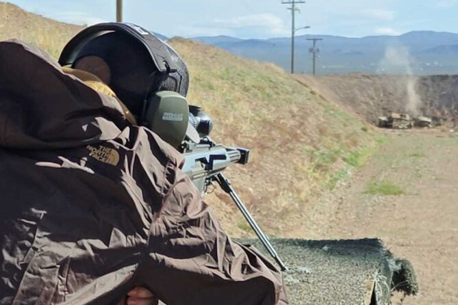 Outdoor Shooting Experience with Transfer and Lunch in Las Vegas - Meeting the instructors and learning the basics