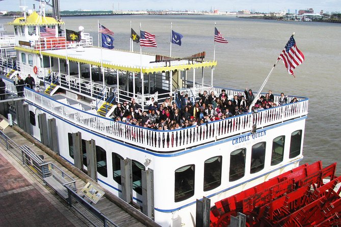 Paddlewheeler Creole Queen Historic Mississippi River Cruise - Chalmette Battlefield and the 1815 battle